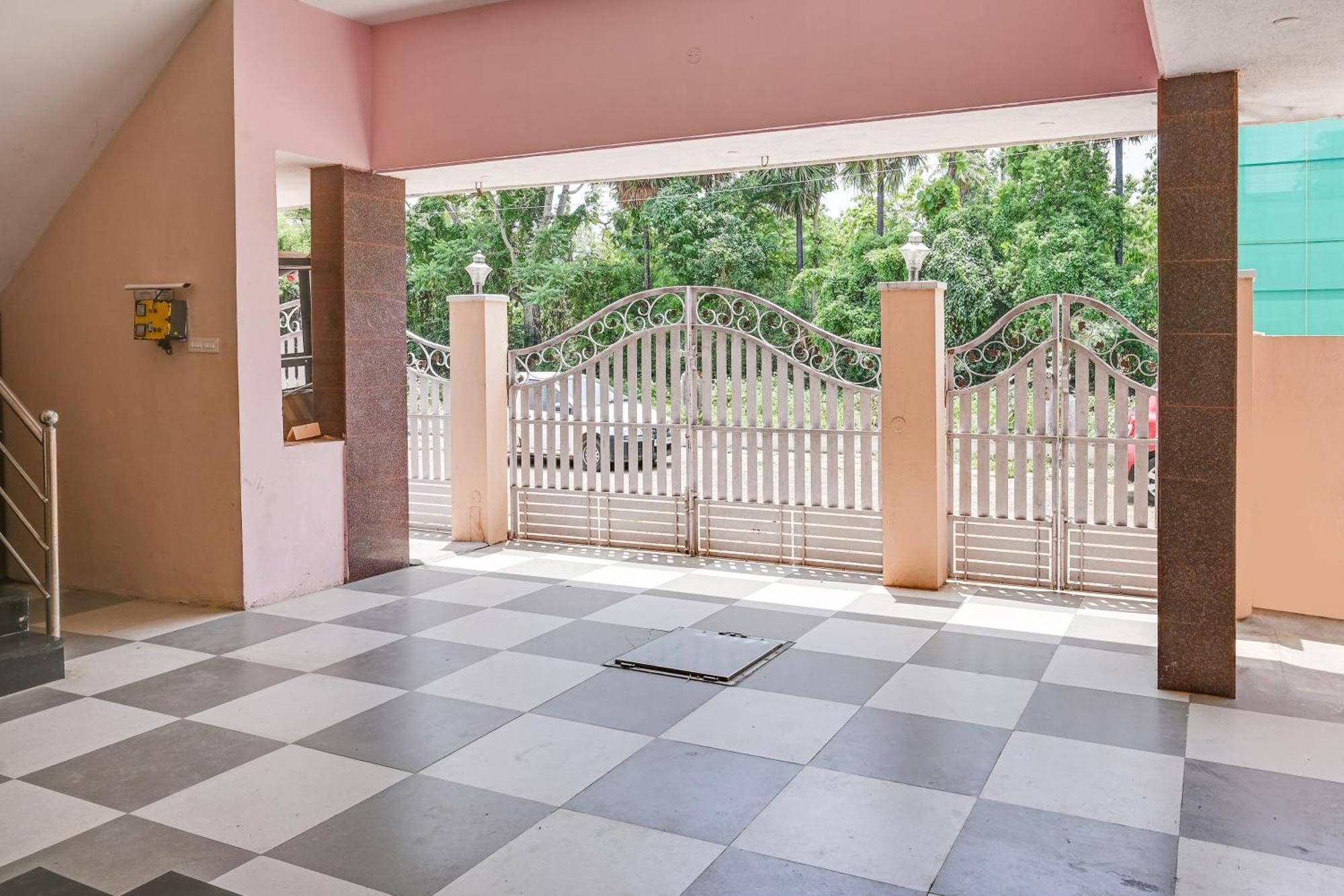 Hotel O Sharin Service Apartments Suramangalam Exterior photo